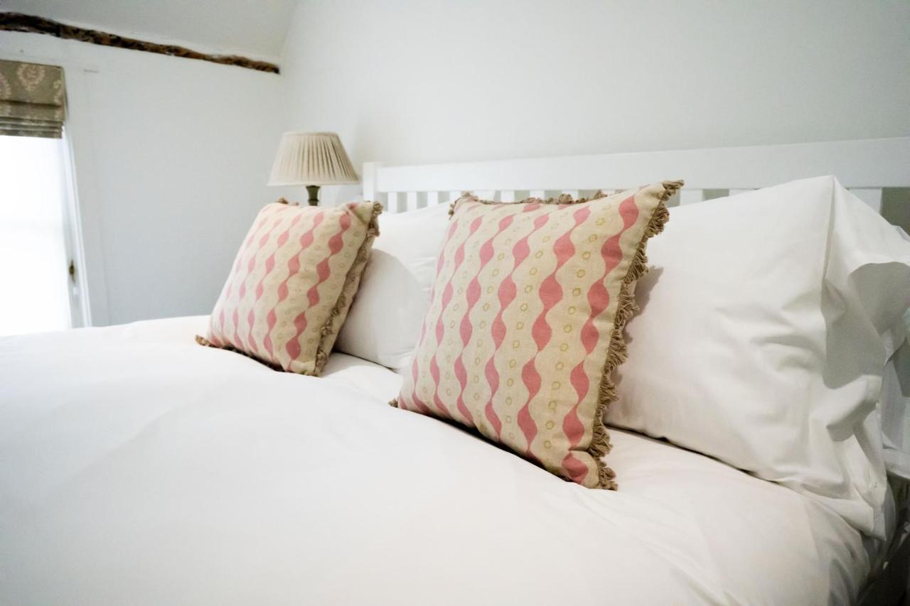 Hotel The Three Hills Bartlow Exterior foto